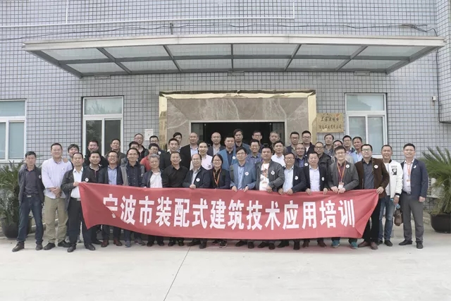 鸿运国际加入多个具有影响力的行业交流会并发演出讲